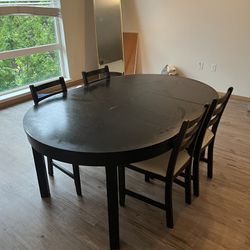 IKEA Bjursta Extendable Round Table with 4 Dining Chairs