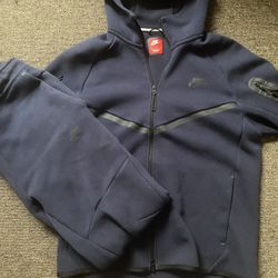 Nike Tech Set Brand New