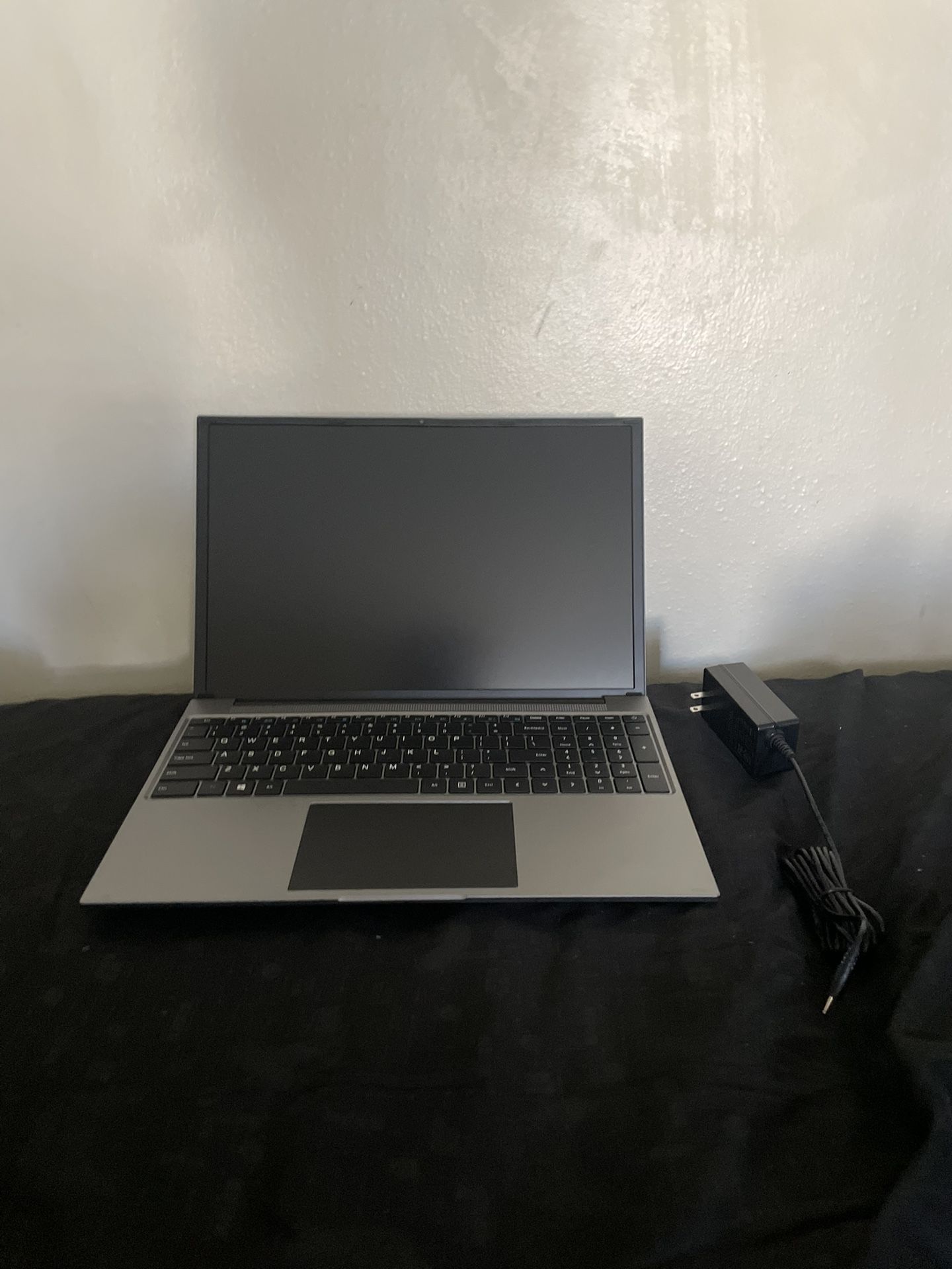 BTDD 16 Inch Laptop 8 GB RAM