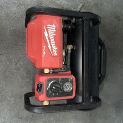 Milwaukee 2 Gl Compressor