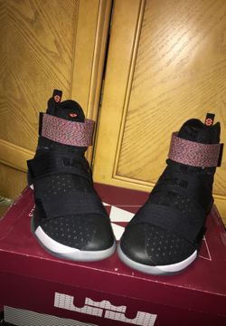 LeBron Soldier 10 (Size 11)