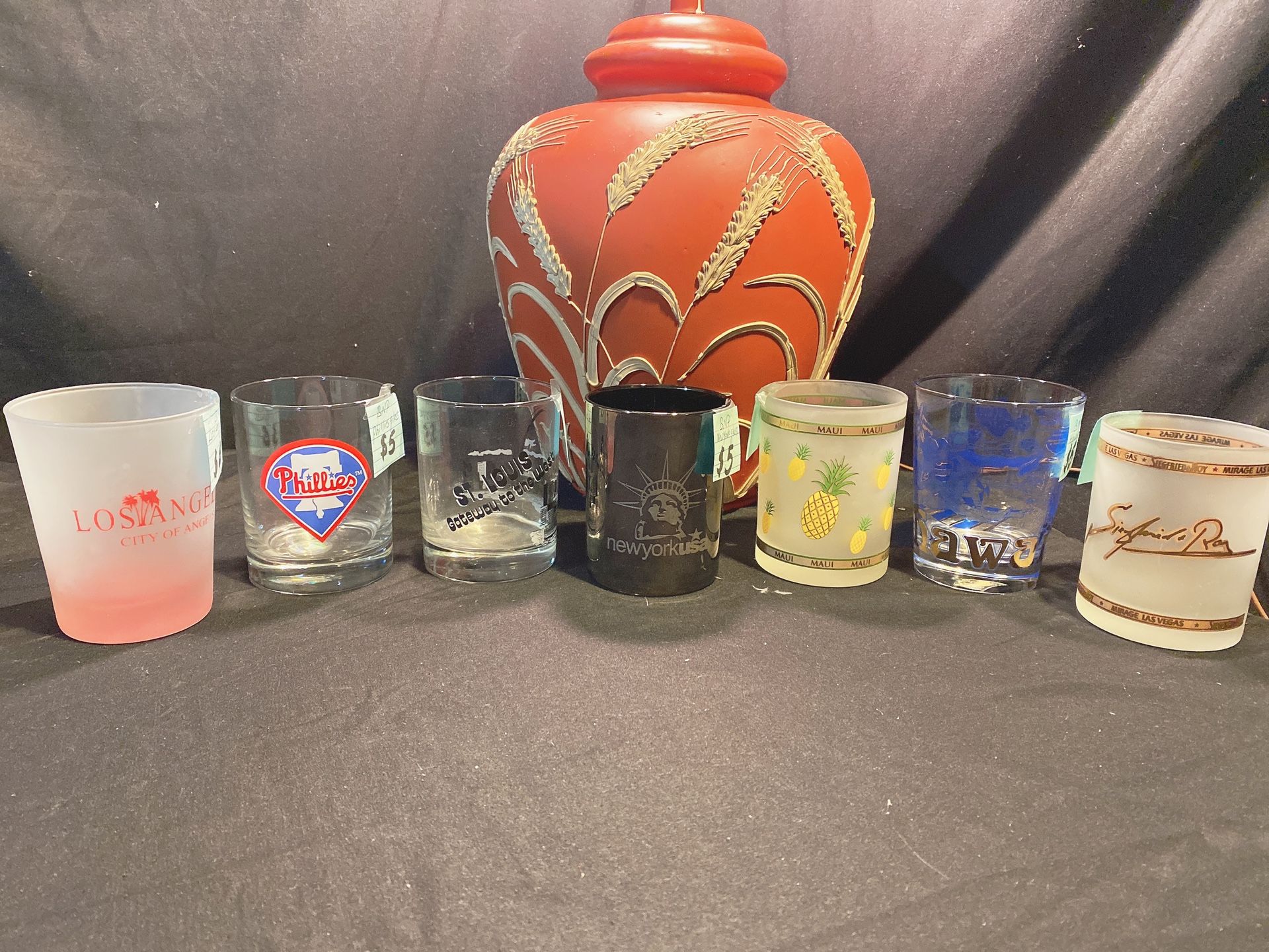Candle holder