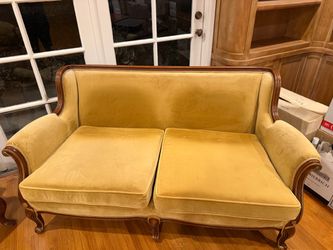 Huge Moving sale in prime Beverly Hills. Open all day tomorrow