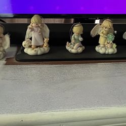 Precious Moment  7 Pieces 