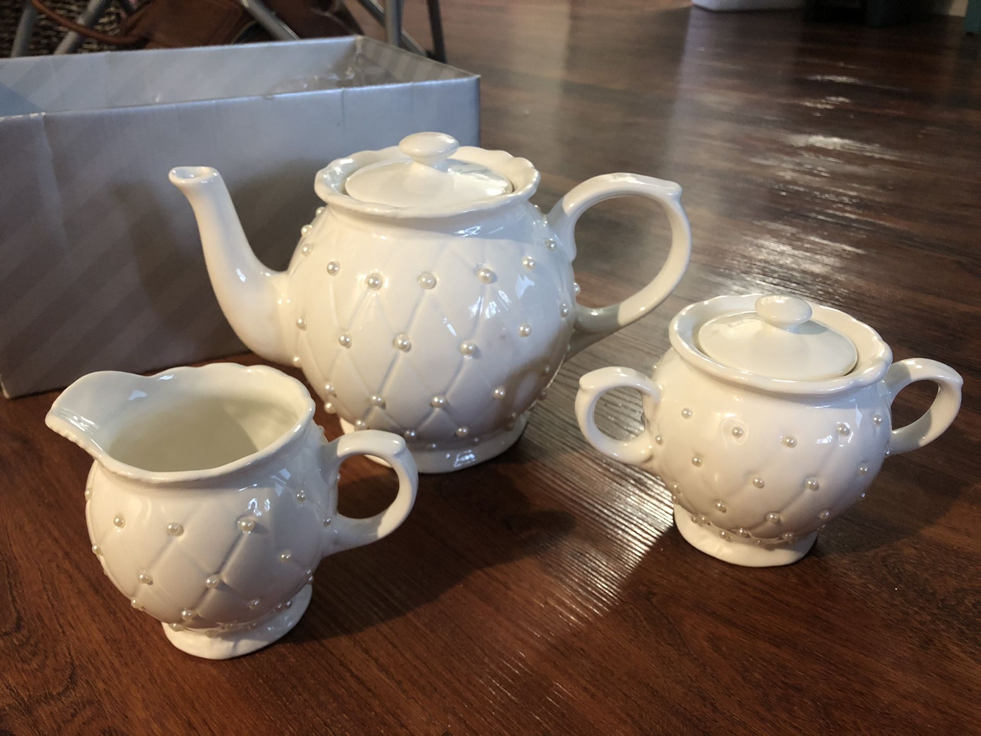 Porcelain Tea Set