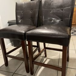 2 Bar Stool Chairs 