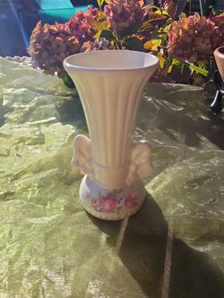 Porcelain bud Vase