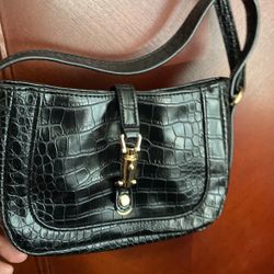 Black Purse 