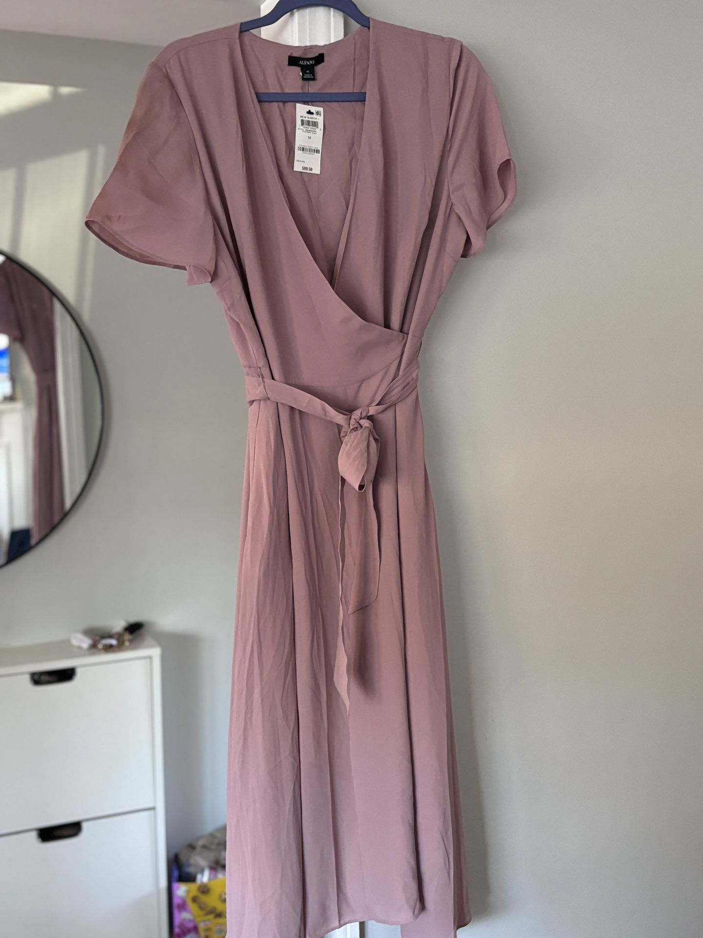 Alfani size 14 Elegant Pink Wrap Dress