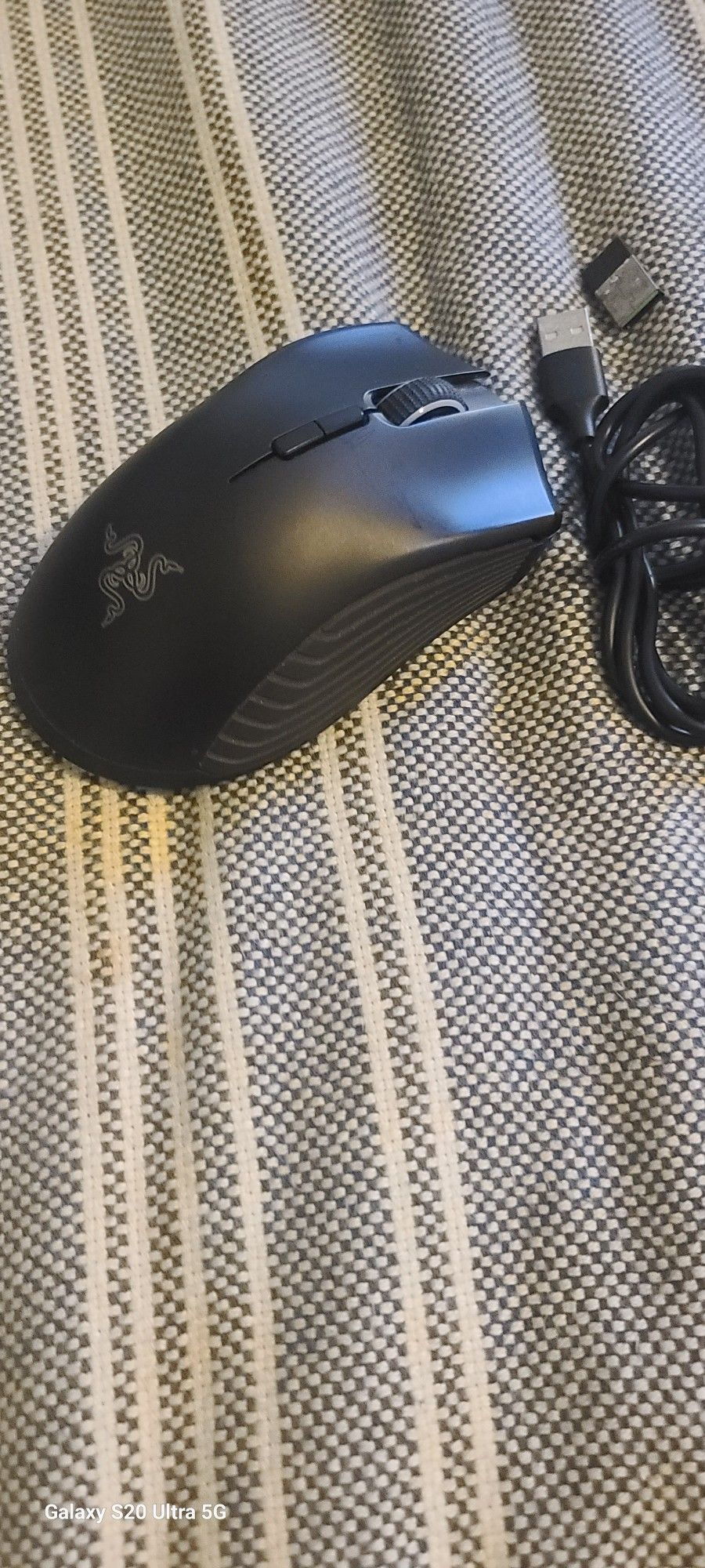 Razor Mamba 16000 Dpi Optical Wireless Mouse.