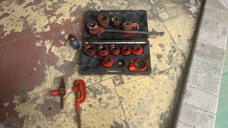 Pipe Theater Set