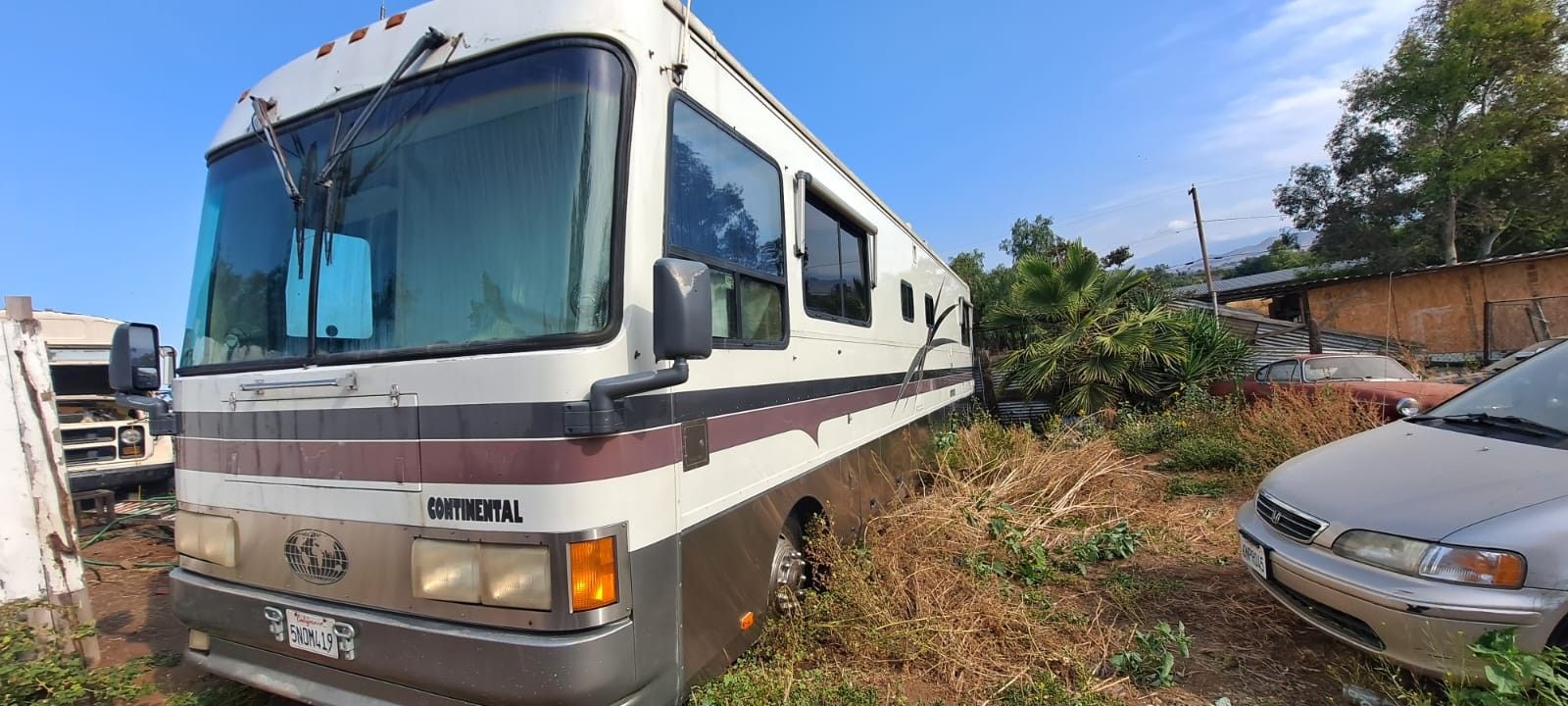 96 Safari Continental Motor Home
