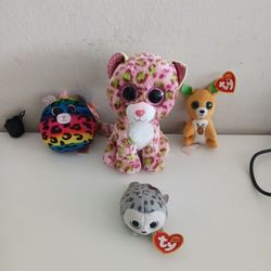  All New for Only 20 dollars. 
Included original New  Trudi plushes and POP IT.
Incredible deal. 