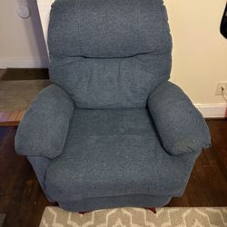 Recliner for sale - New and Used - OfferUp