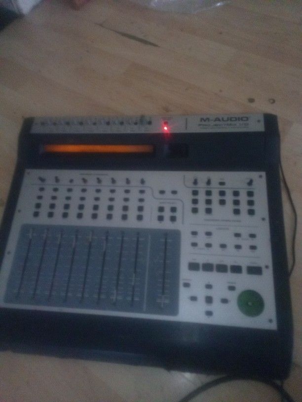 M-audio Project Mix I)O