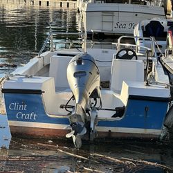 2001 H & H Fiberglass 17’ Flare