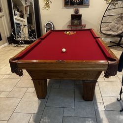 Upgraded Pool Table – New Slate + Leather Pockets – Excellent Condition