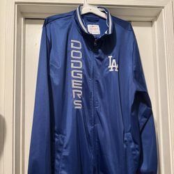 DODGERS JACKET SIZE XXL….