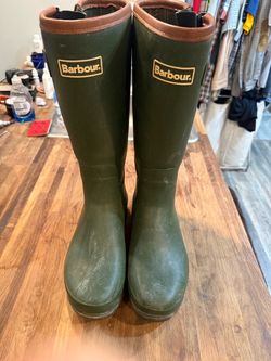 Barbour Tempest Wellington  (size 12)