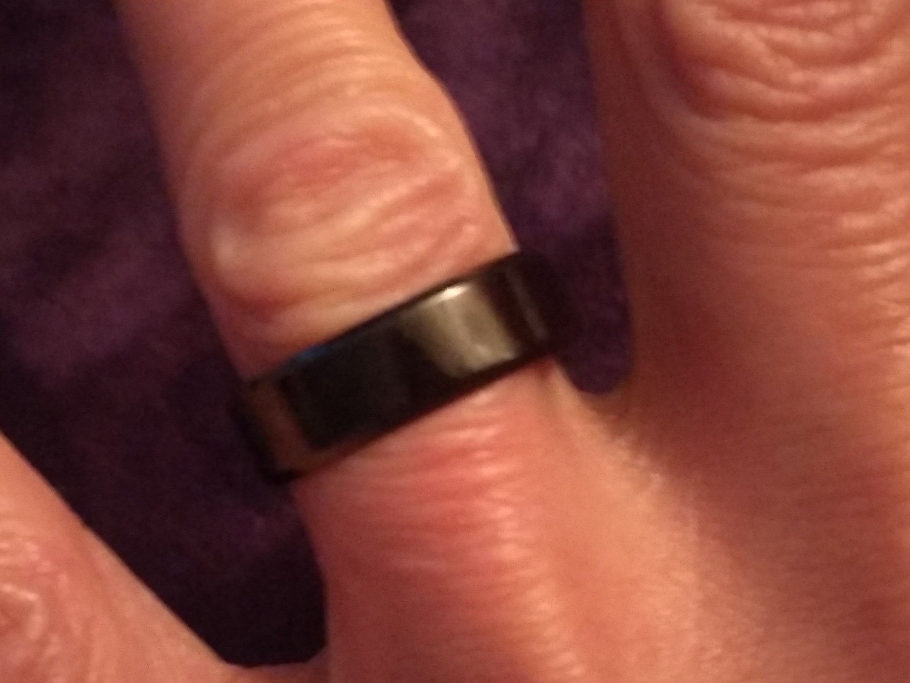 BLACK MENS TITANIUM WEDDING BAND