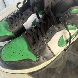 Tennis Shoe Jordan 