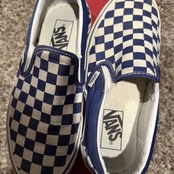 Women Vans Size 7