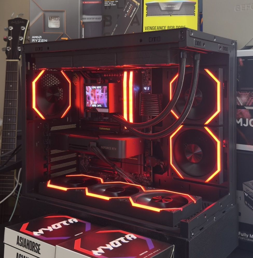Gaming Pc Ryzen 7 7700X And Rtx 5070 