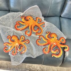 New Set Of 3 Metal Octopus 