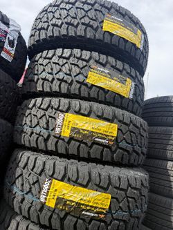 ‼️🚨vendo set de llantas Lt 285 70 17 headway tires R/T