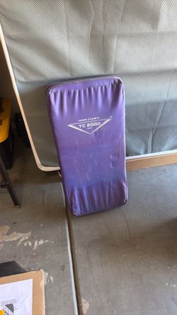 Tiger Claw TC 2000 Martial Arts Kick Shield