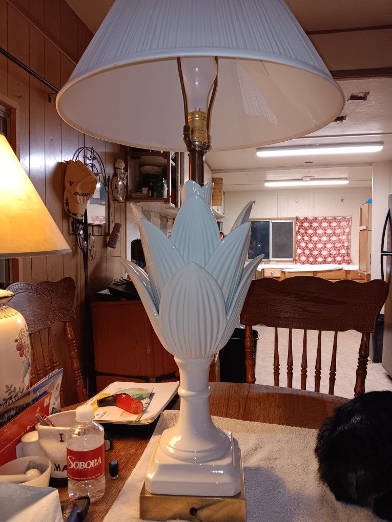 Ventage Frederick Cooper Table Lamp.