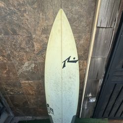 Rusty Surfboard 