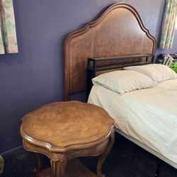 Thomasville King Size Headboard And Table