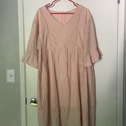 Plus size Women's Pink Dress