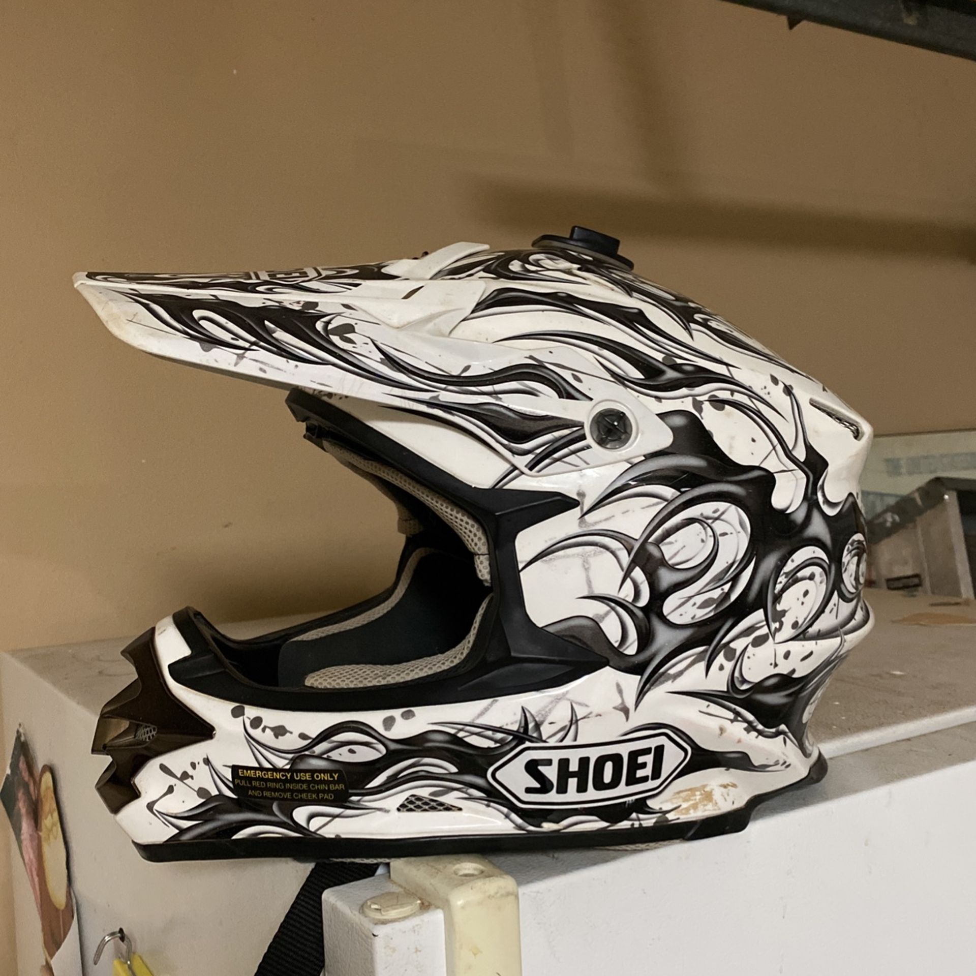 Shoei Dirt bike Helmet Medium