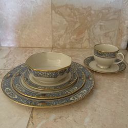 Lennox Autumn Presidential Bone china 