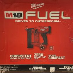 Milwaukee M18 Fuel 18 gauge 1/4” narrow crown stapler