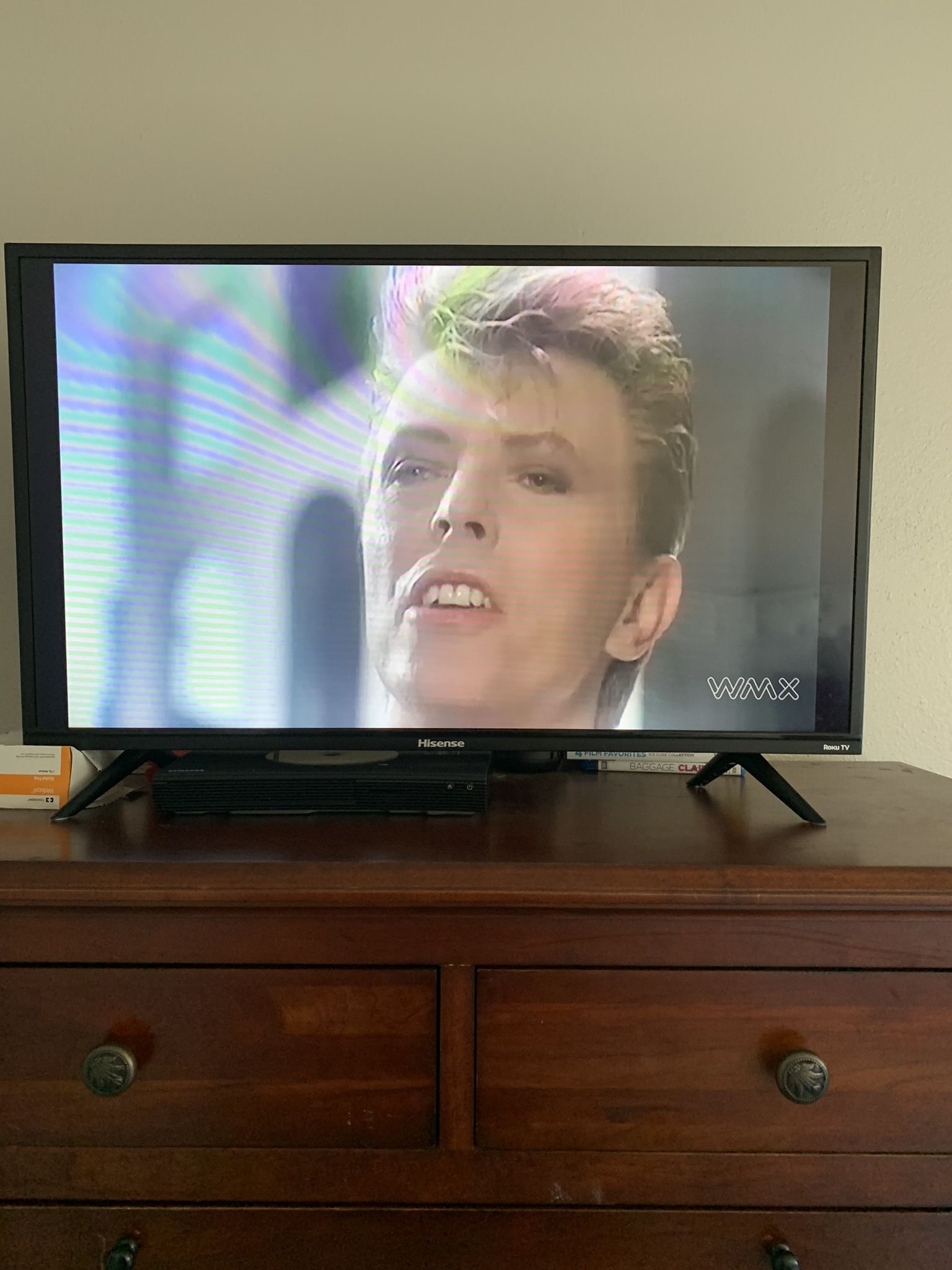 Hisense Roku 32” Tv $80
