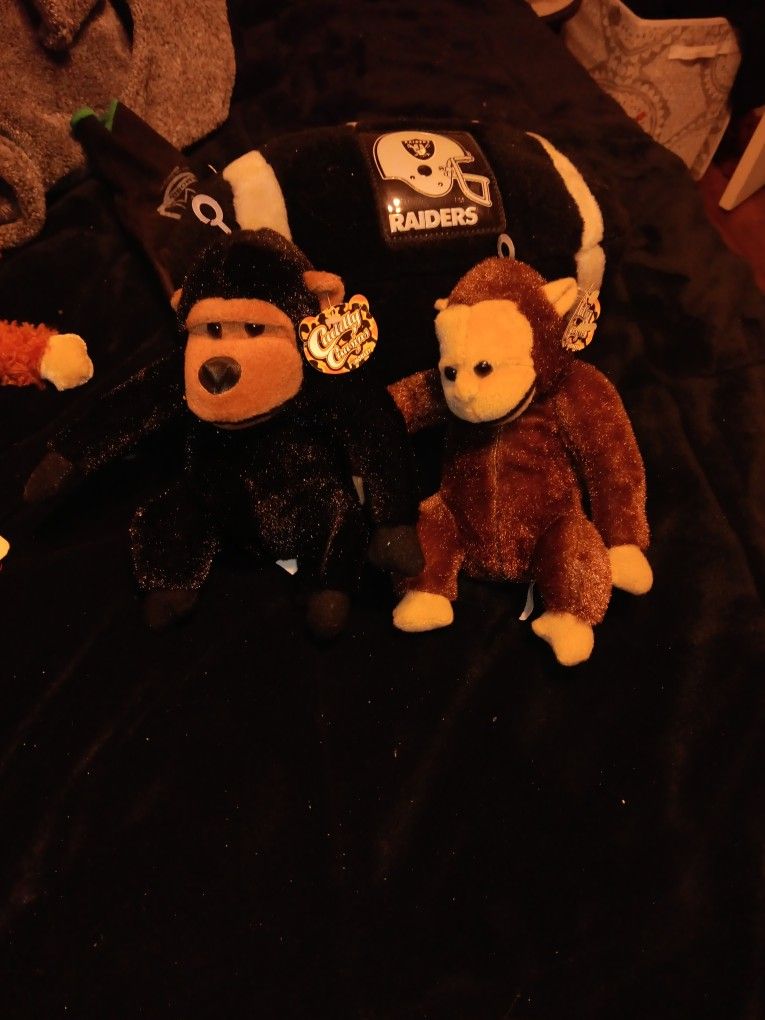 Cuddly Pets Monkeys
