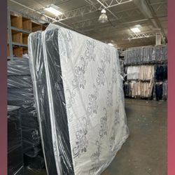 King size mattress / Colchon
