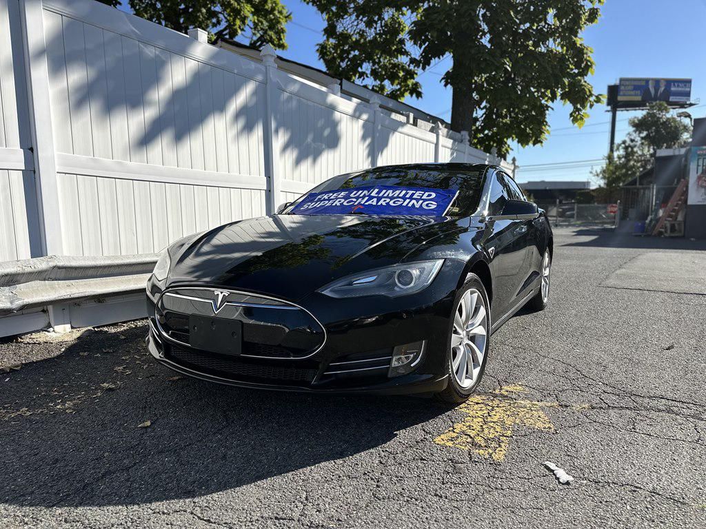 2014 Tesla Model S