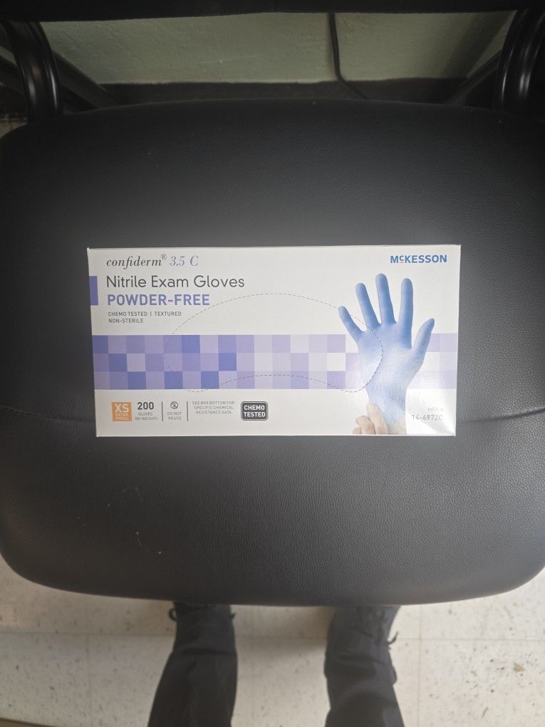 Nitrile Exam Gloves (XS)