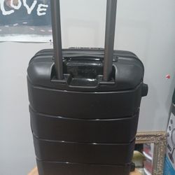 Samsnite Luggage 