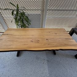 Coaster Dining Table
