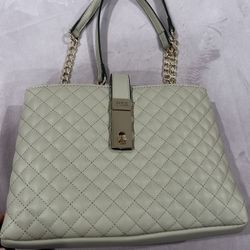 New Guess Bag