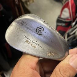 Cleveland Tour Action REG 588 56 Degree Wedge Steel Shaft