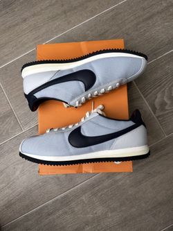 Nike Cortez 70 Shoes in grey 