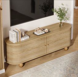 70" Extra Long Entertainmen t Cente r with Storage Shel ves for T Vs up to 65 Inches