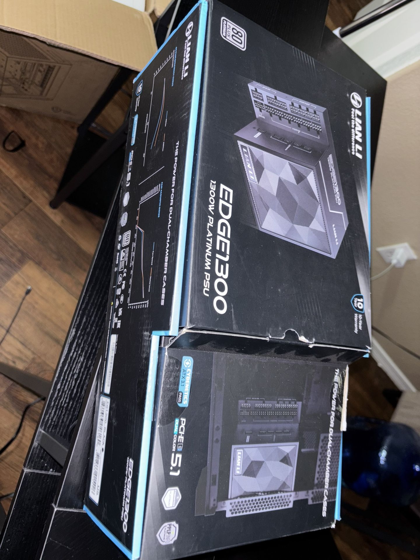 Lian Li Edge 1300 Psu