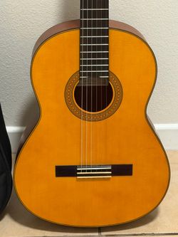 Yamaha guitar